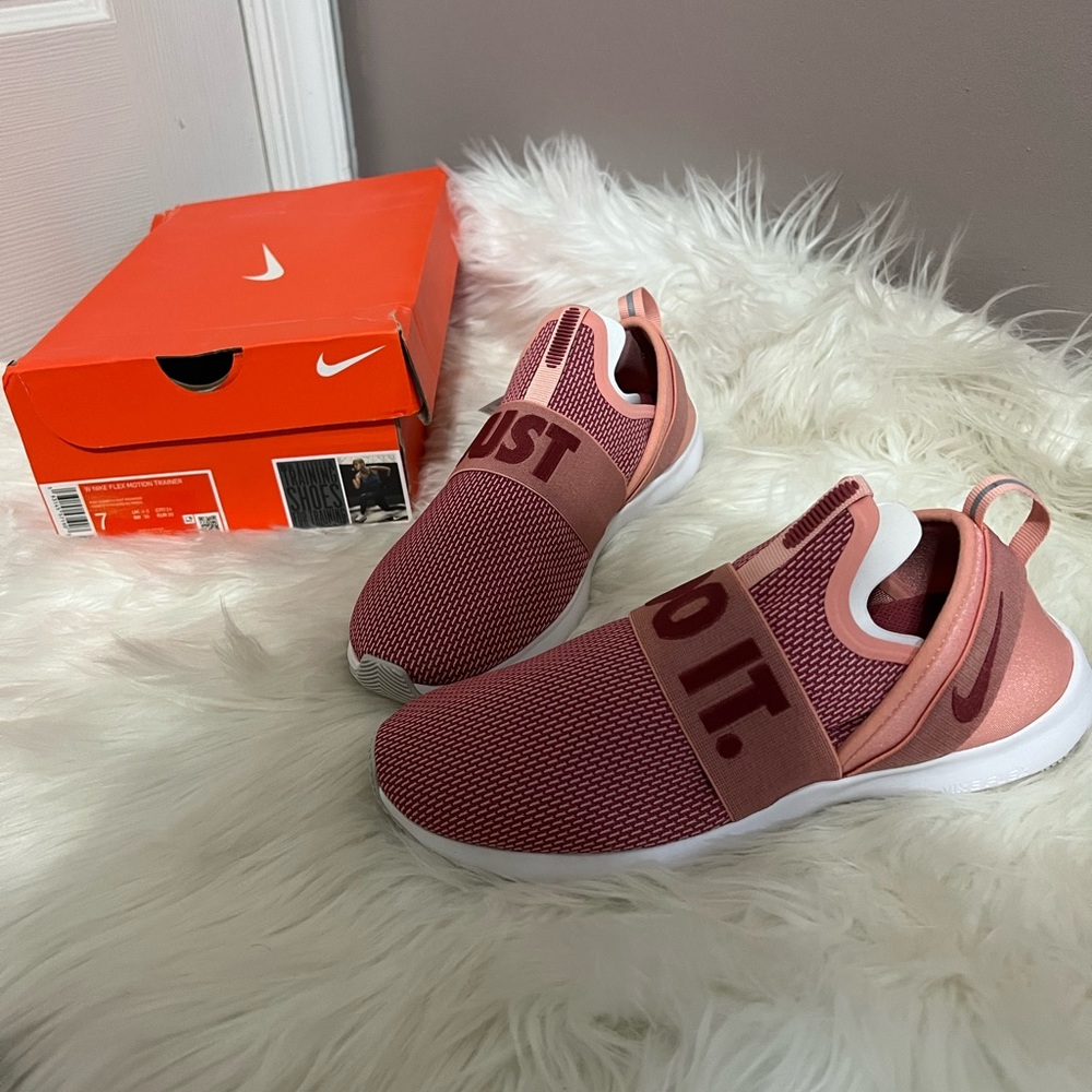 Nike Flex Motion Trainers Size 7 Women’s